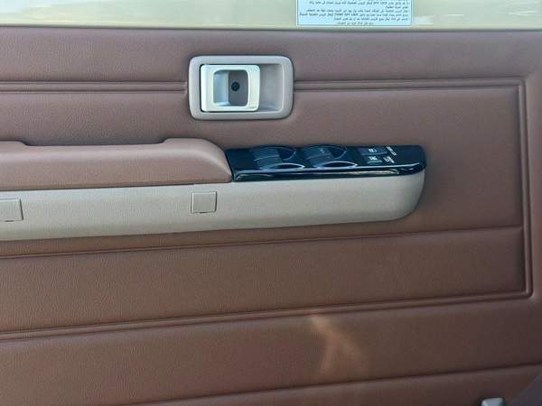 Toyota Land Cruiser Pick Up