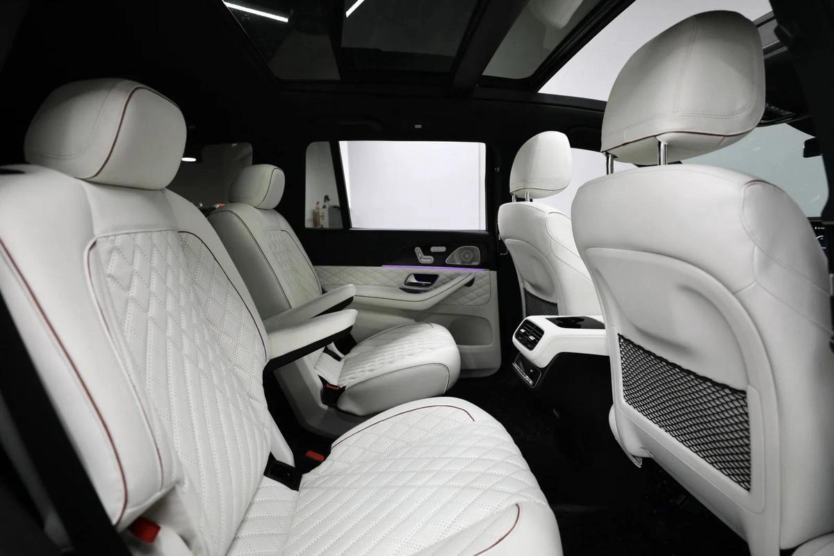 Maybach Kit | 3700 AED monthly Under Warranty Till 2027 | Free Insurance and Registration-10-10