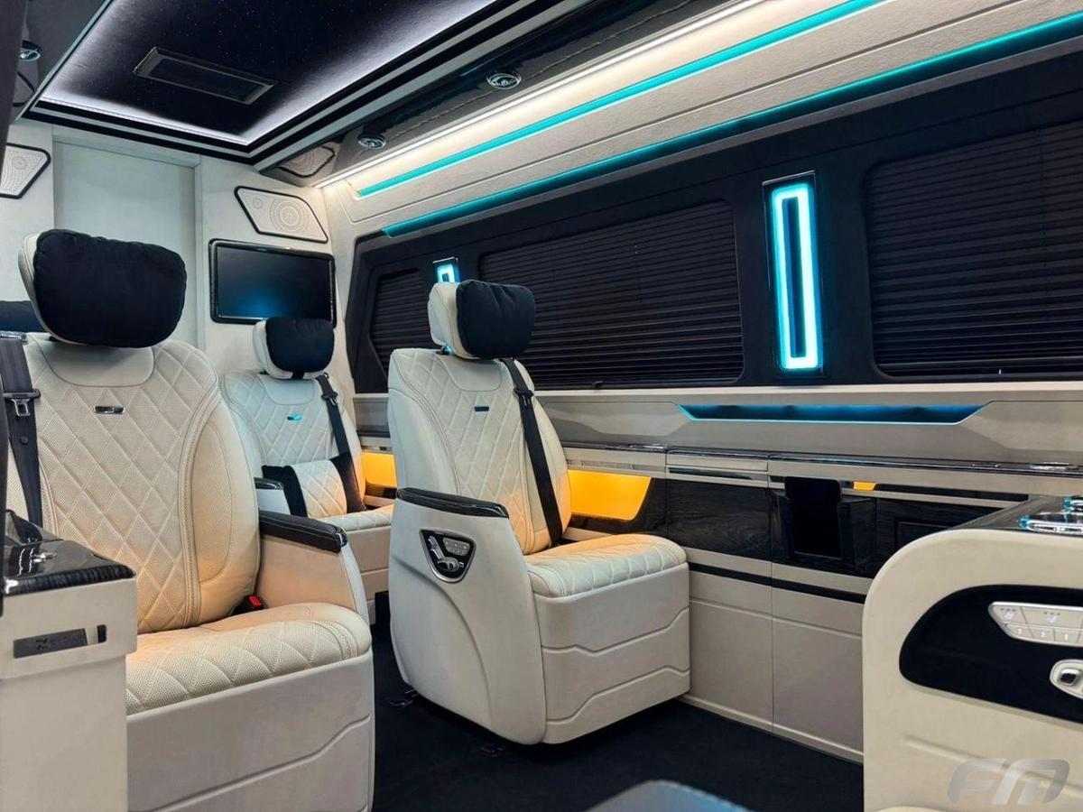 Mercedes-Benz Sprinter 519 VIP BUSINESS VAN - FULL LUXURY OPTION | BRAND NEW | EUROPEAN | 2025-8-8