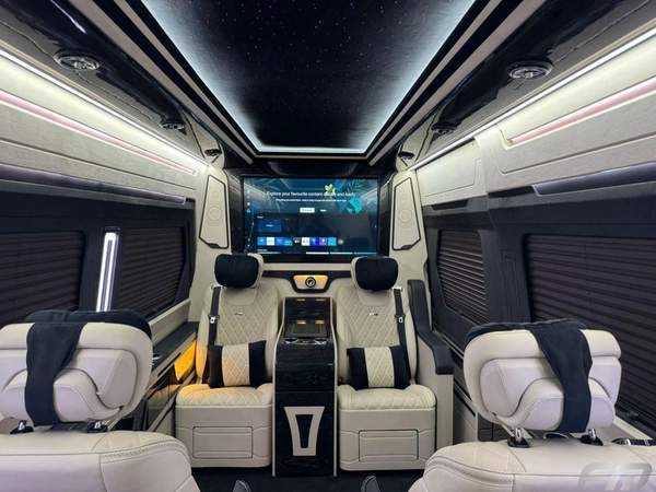 Mercedes-Benz Sprinter 519 VIP BUSINESS VAN - FULL LUXURY OPTION | BRAND NEW | EUROPEAN | 2025