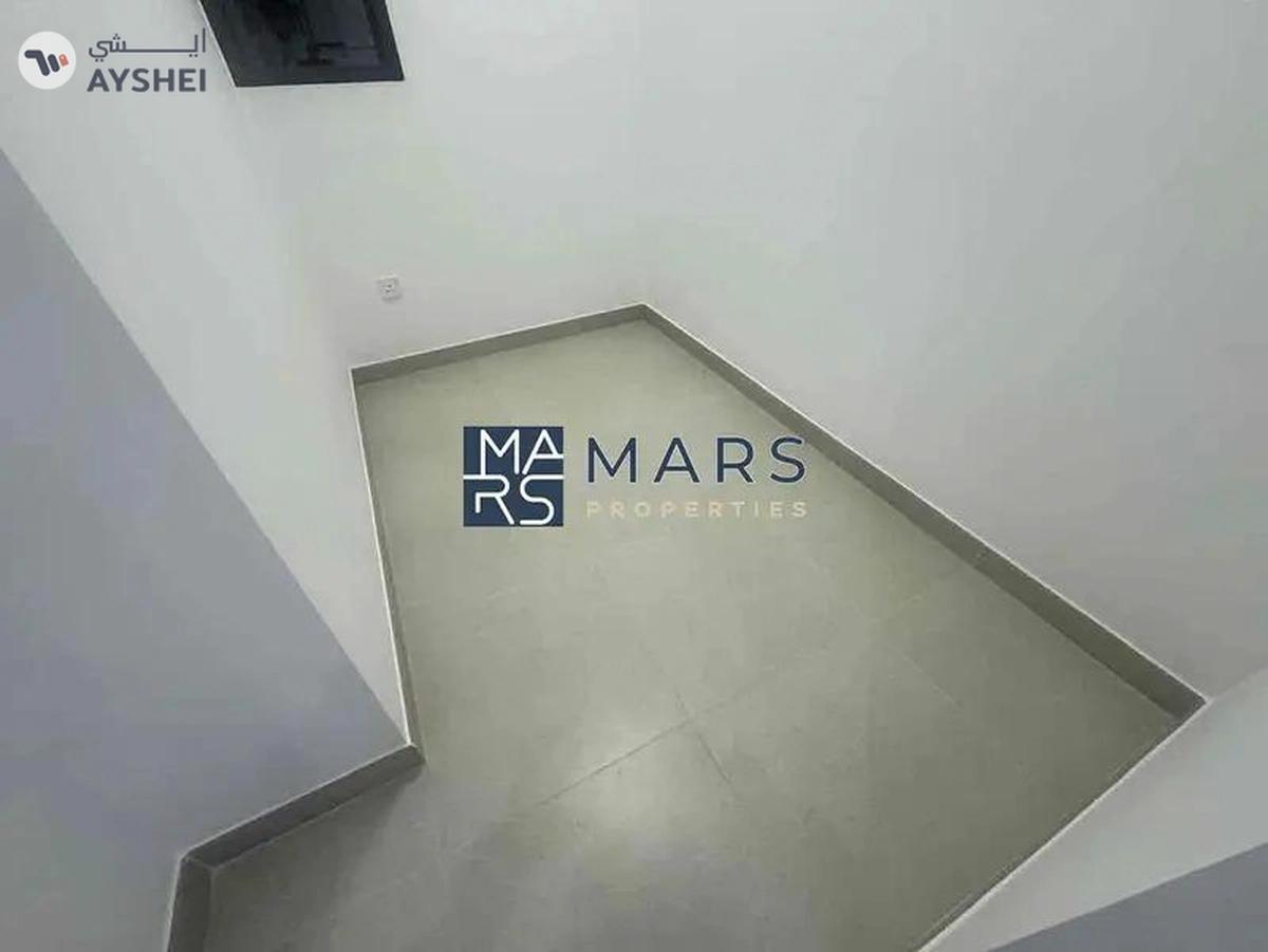 The Cozy & Modern Living Style Brand New 5 Bedroom villa in Masaar-5-5