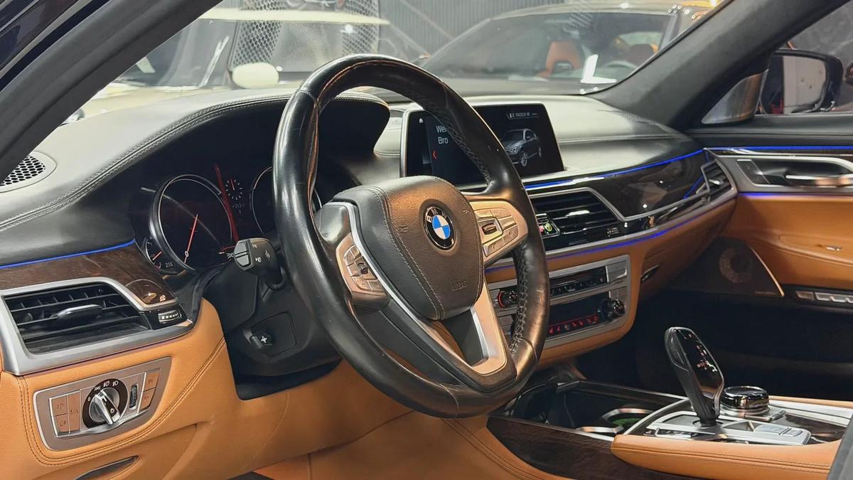 2018 BMW 750Li, WARRANTY, FULL BMW SERVICE HISTORY, FULLY LOADED, WARRANTY AND FINANCE AVAILABLE-8-8