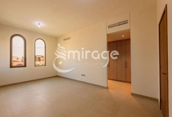 Spacious 4BR Villa | Ideal Community | Cordoba