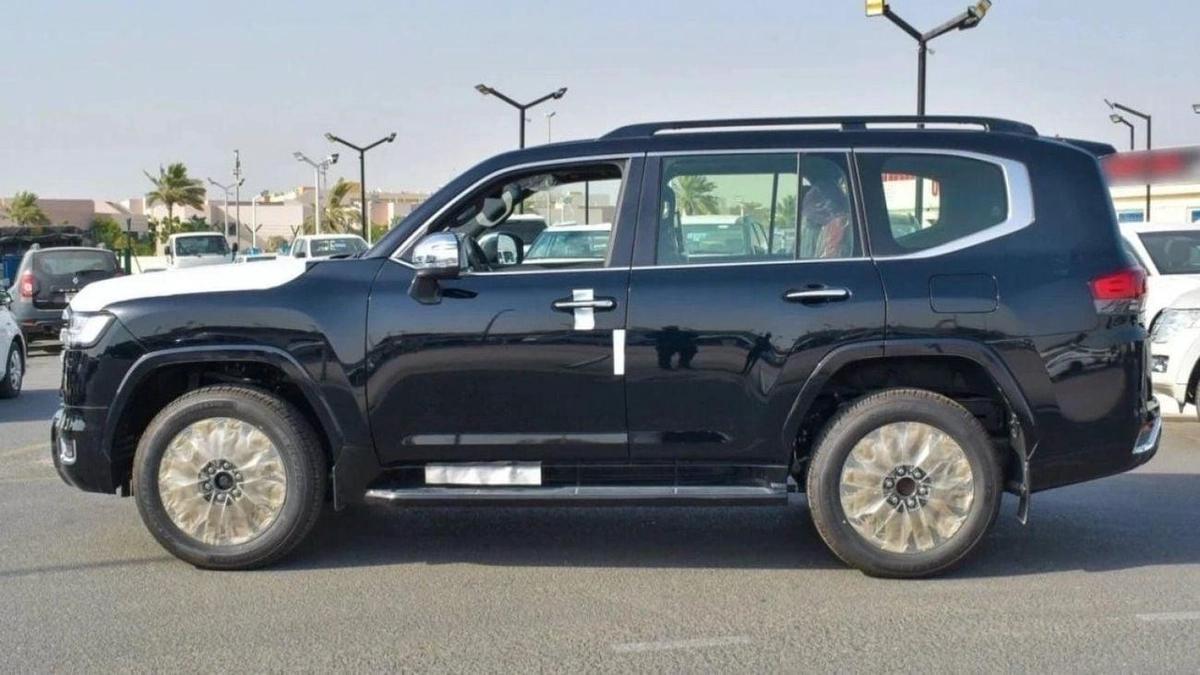 Toyota Land Cruiser Toyota Land Cruiser VXR 3.3L Diesel twin turbo full option 2024-2-2