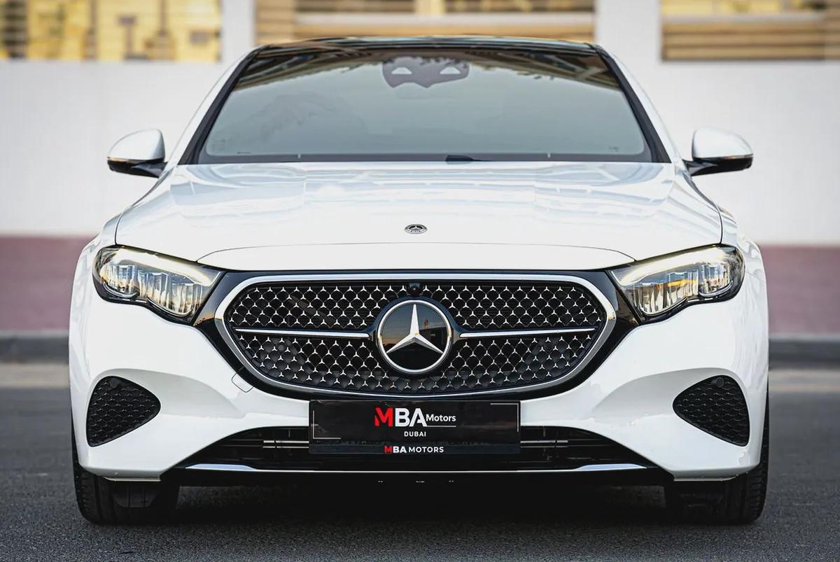 2025 Mercedes-Benz E200 | 0 kms | AMG Package-1-1