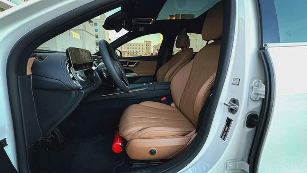 2025 Mercedes-Benz E200 | 0 kms | AMG Package