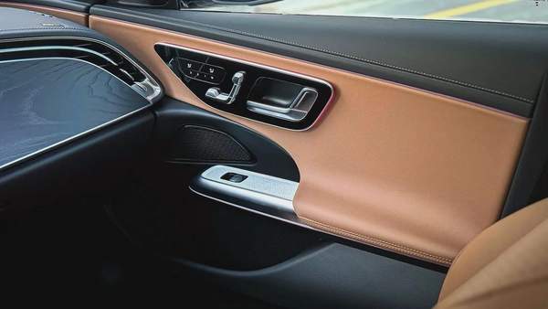 2025 Mercedes-Benz E200 | 0 kms | AMG Package