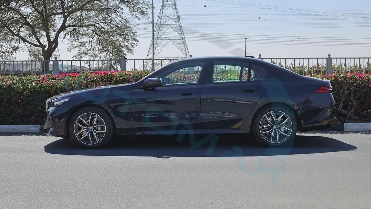 2026 BMW 5-Series 530i M 2.0T RWD 0Km With 3 Years Or 100,000 Km Warranty-18-18