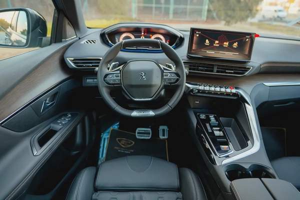 AED 1,775/Month | 3008 GT Line | Manufacturer Warranty | GCC Specs | REF#P10542