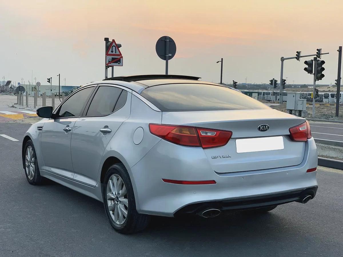 Kia Optima | 2016 | GCC Specs | Panoramic Sunroof | Excellent Condition-3-3