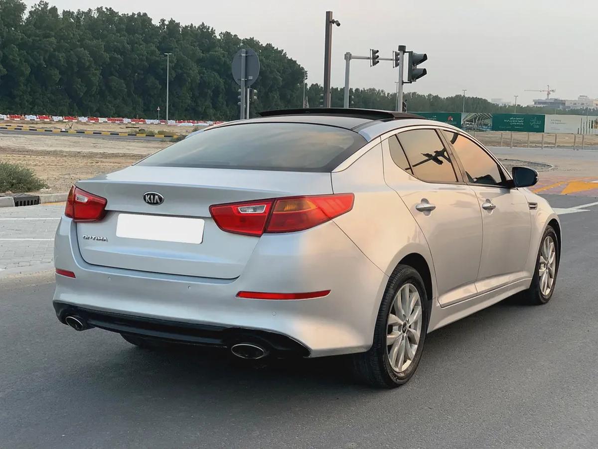 Kia Optima | 2016 | GCC Specs | Panoramic Sunroof | Excellent Condition-5-5