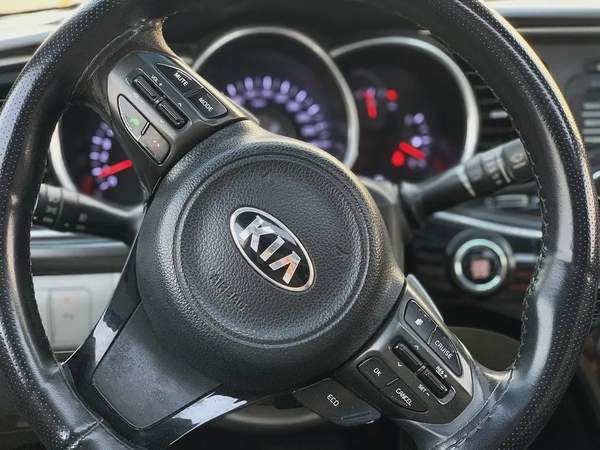 Kia Optima | 2016 | GCC Specs | Panoramic Sunroof | Excellent Condition