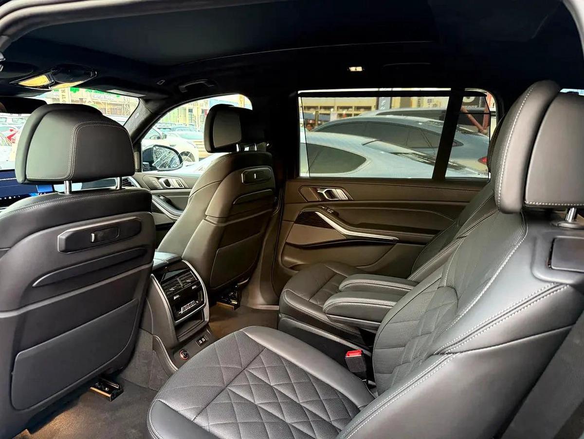 2024 BMW X7 xDrive40i M-Kit-4-4