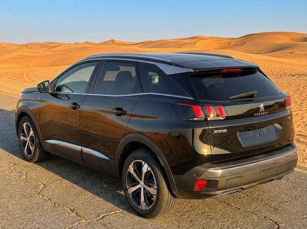 PEUGEOT 3008 GT