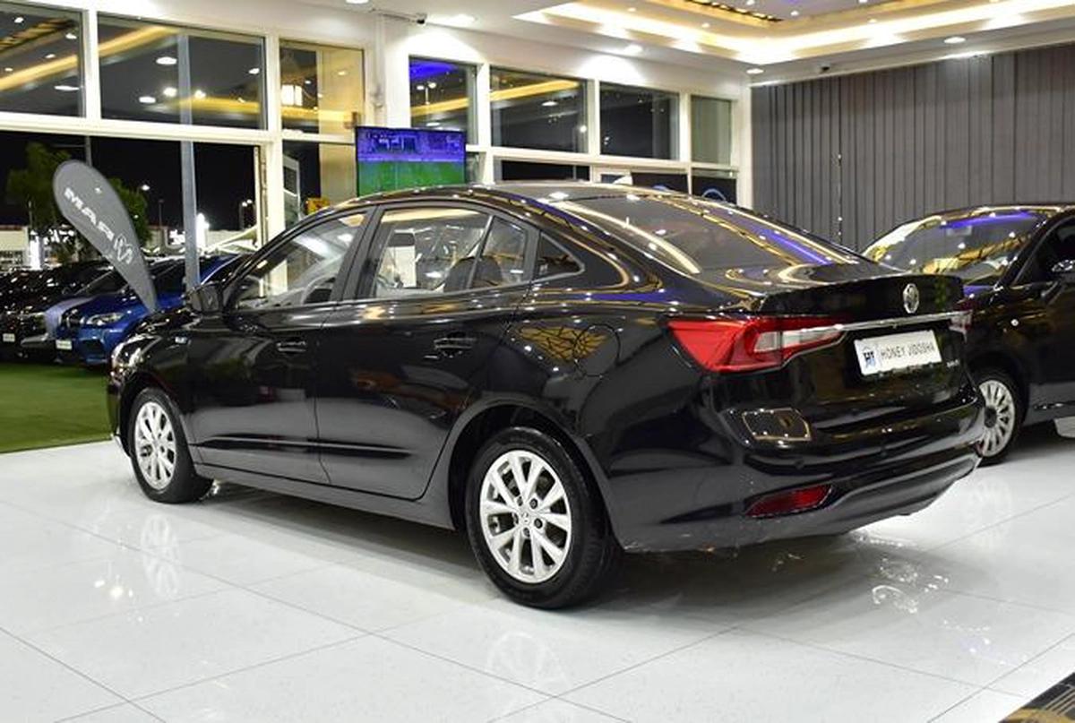 MG 5 ( 2023 Model ) in Black Color GCC Specs-9-9