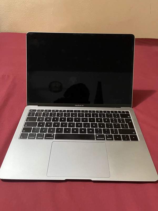 MacBook Air 2018 (TOUCH ID)