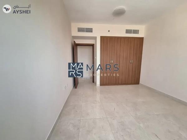 Best 2bhk Apartment with 2 Balconies Free 1 Month