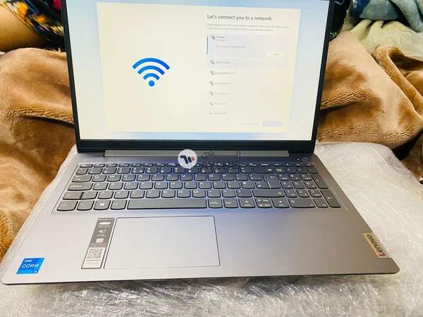 IdeaPad 3 15IAU7 Laptop - Type 82RK
