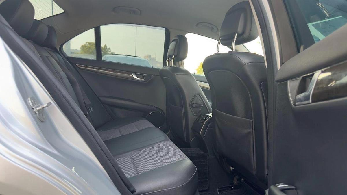 Mercedes-Benz C 250-11-11