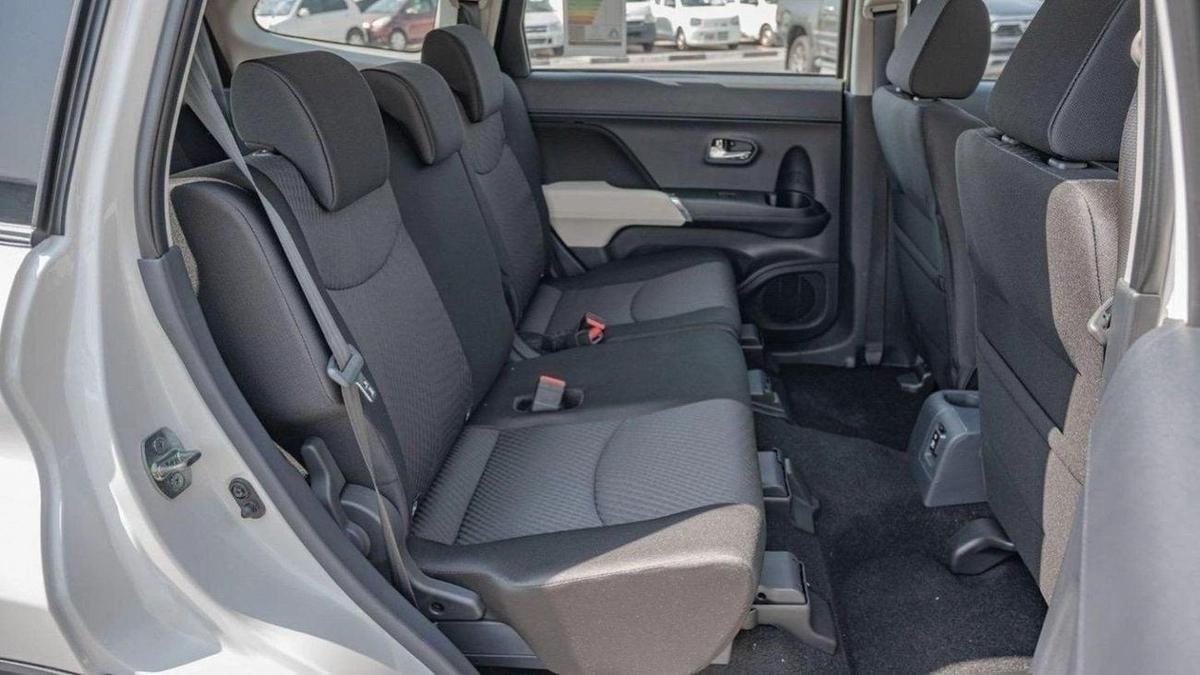 Toyota Rush Toyota Rush 1.5L Petrol AT MY2023-8-8