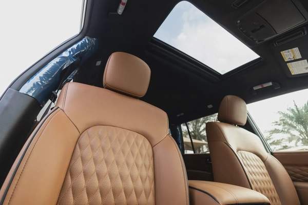 Infiniti QX80 2023