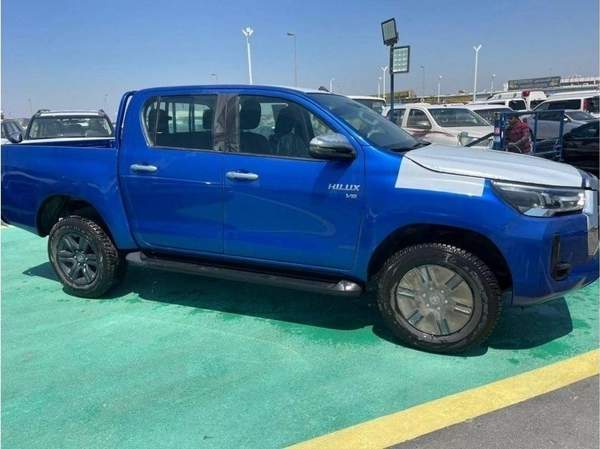 Toyota Hilux GLX 2023 Toyota Hilux (AN120), 4dr Double Cab Utility, 4L 6cyl Petrol, automatic, Four Wheel Drive