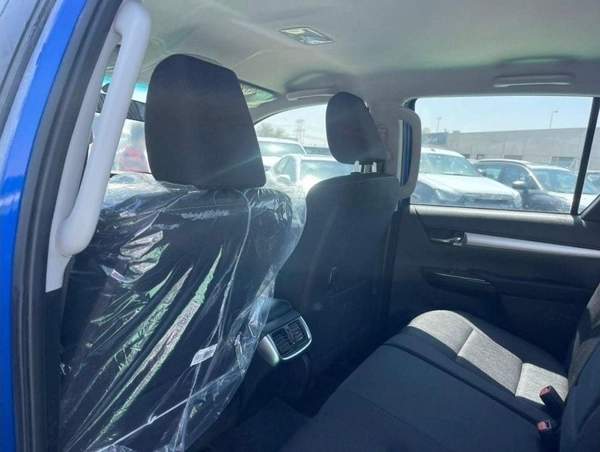 Toyota Hilux GLX 2023 Toyota Hilux (AN120), 4dr Double Cab Utility, 4L 6cyl Petrol, automatic, Four Wheel Drive