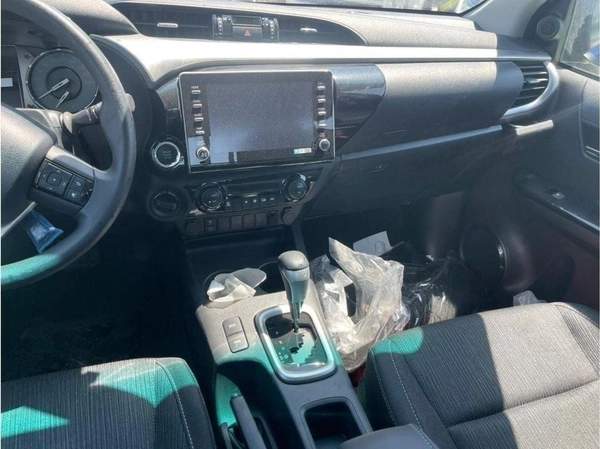 Toyota Hilux GLX 2023 Toyota Hilux (AN120), 4dr Double Cab Utility, 4L 6cyl Petrol, automatic, Four Wheel Drive