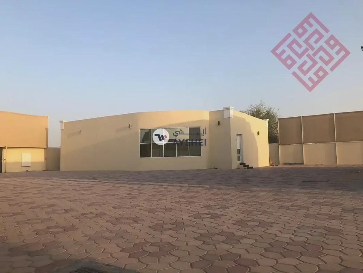 Exquisite Luxurious Villa For || 3 Master Room-4-4