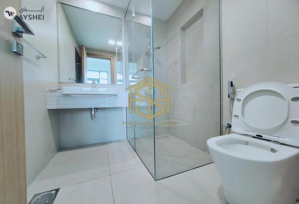 Apartment for rent in Al Nasr Square, Oud Metha