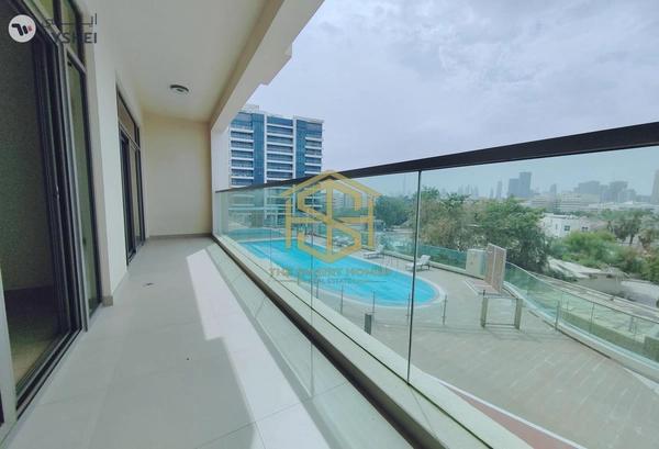 Apartment for rent in Al Nasr Square, Oud Metha