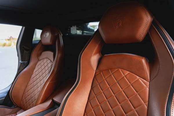 2017 Lamborghini Aventador S | GCC Specs | Super Clean and Low Mileage