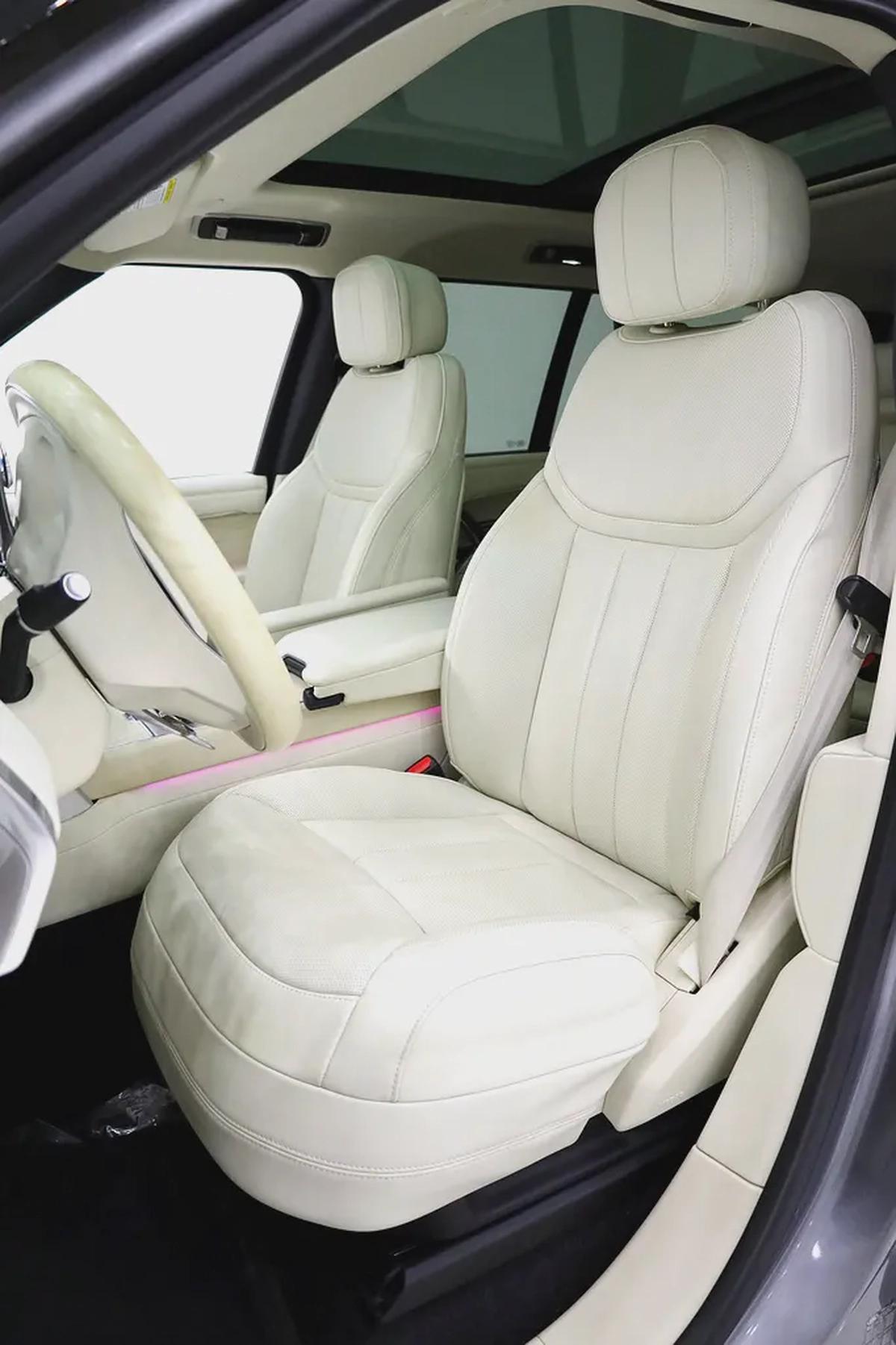 RANGE ROVER V6 P400 FULLY LOADED IN SPECIAL EIGER GRAY AND PERLINI INTERIOR-5-5