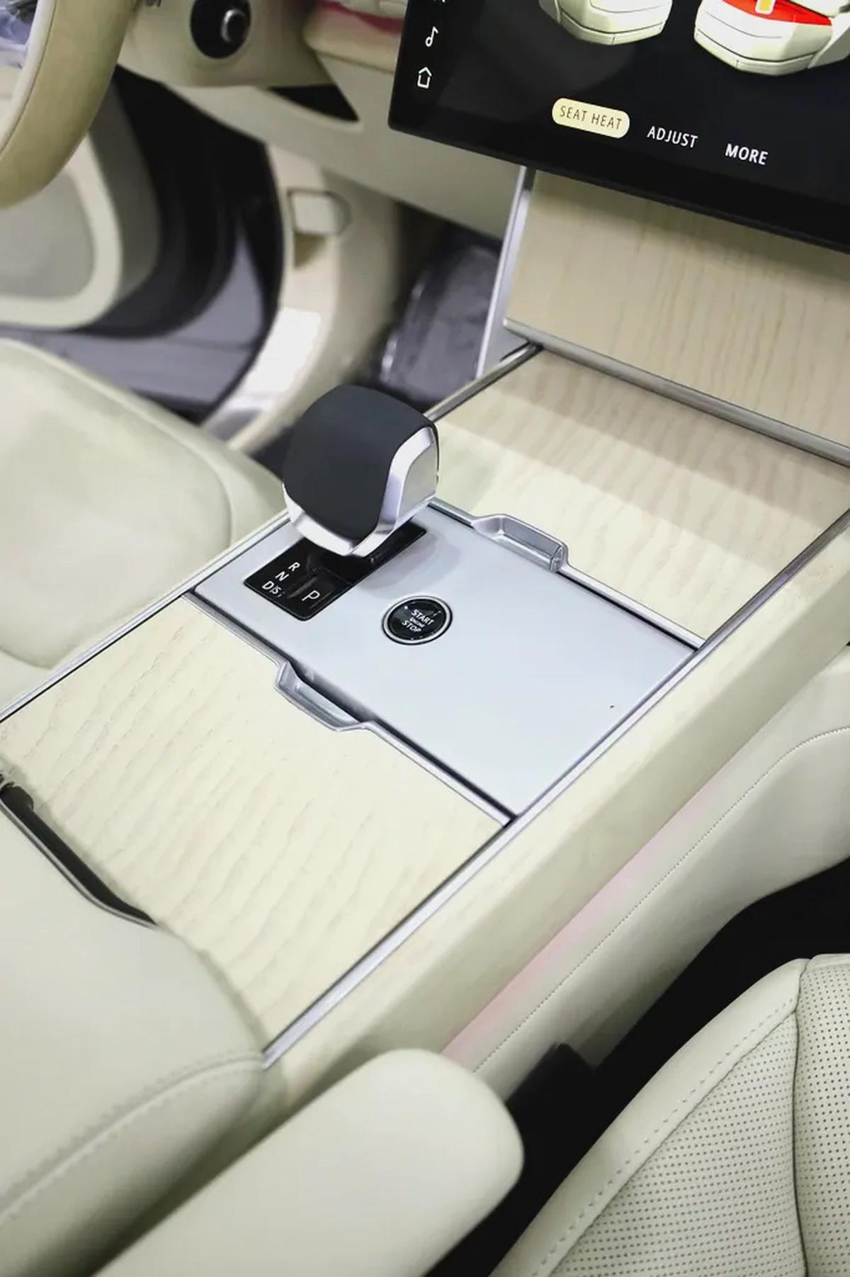 RANGE ROVER V6 P400 FULLY LOADED IN SPECIAL EIGER GRAY AND PERLINI INTERIOR-15-15