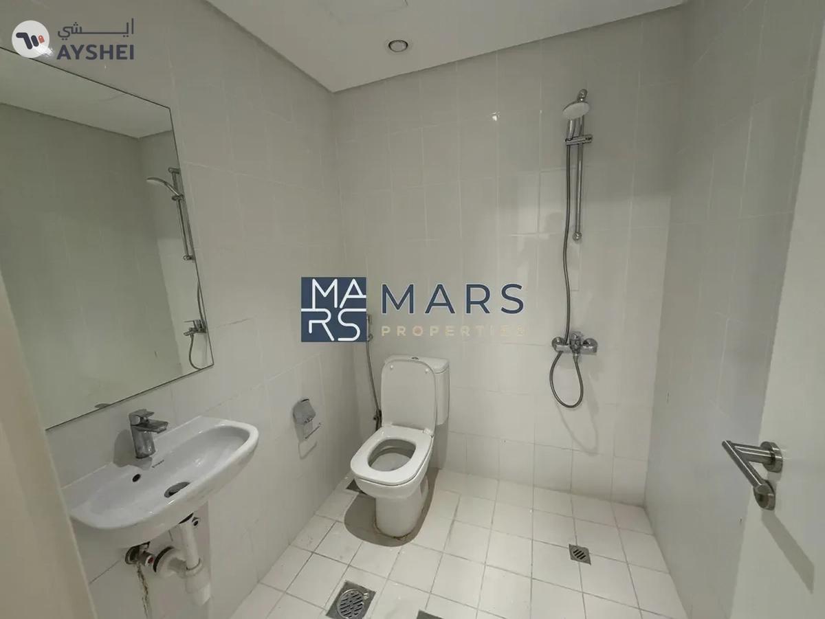 Spacious 3 bedrooms townhouse is available for rent in Nasma Residence for 110,000 AED yealry-10-10