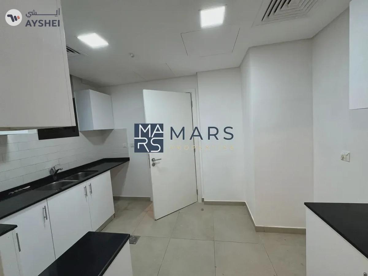 Spacious 3 bedrooms townhouse is available for rent in Nasma Residence for 110,000 AED yealry-11-11