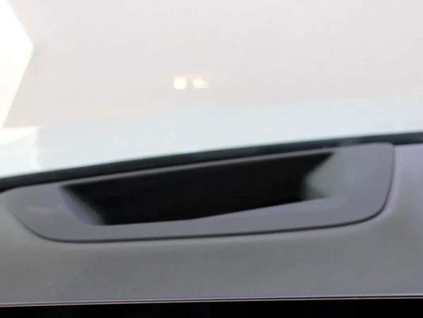 2024 - BMW X7 M60i - V8 with warranty