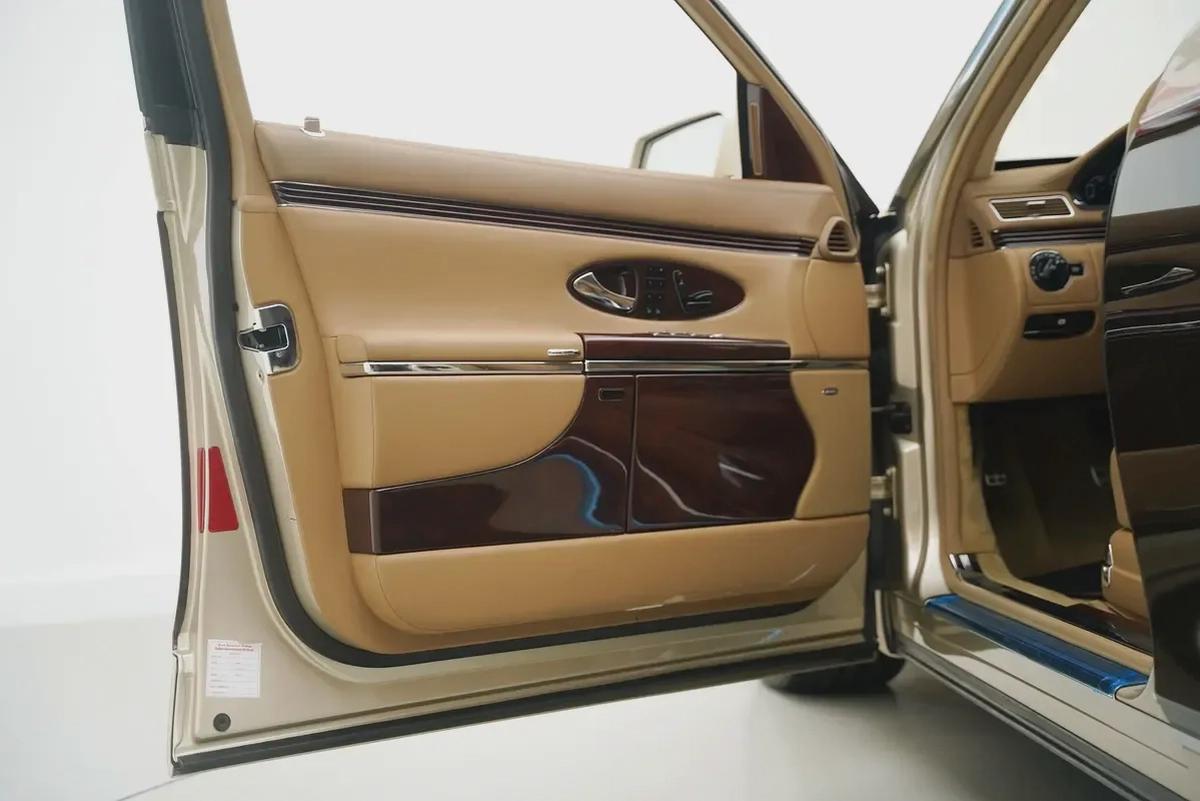2010 MAYBACH 57S-17-17