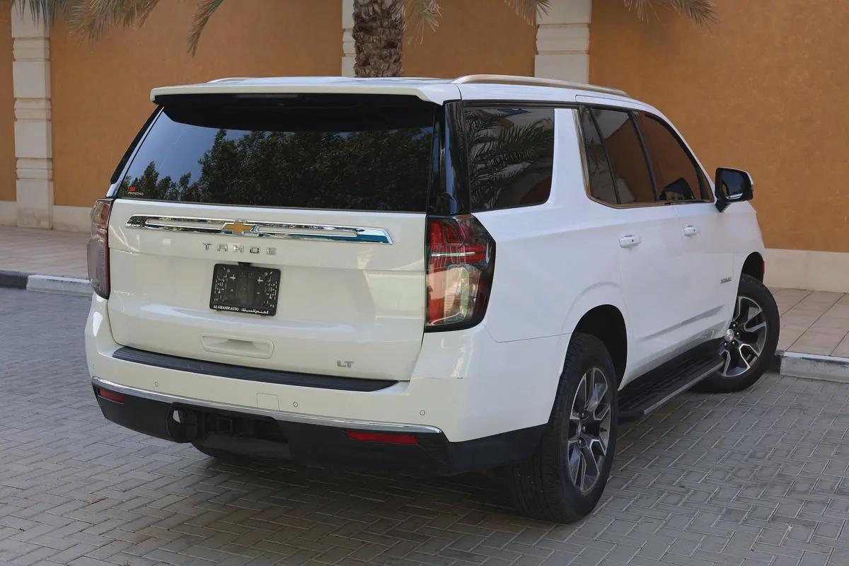 CHEVROLET TAHOE LT 4WD 5.3L V8 - GCC SPECS - UNDER WARRANTY / SERVICE 21-10-2027 - ACCIDENT FREE --5-5