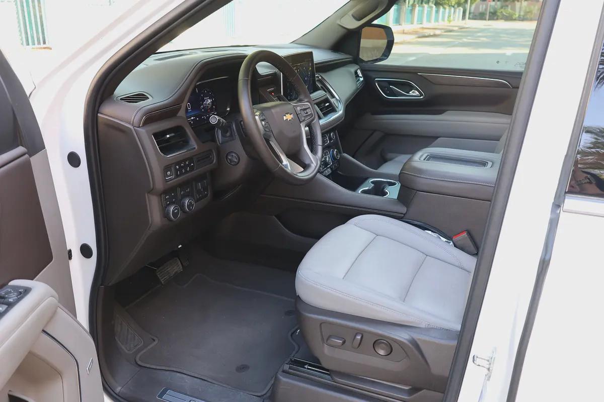CHEVROLET TAHOE LT 4WD 5.3L V8 - GCC SPECS - UNDER WARRANTY / SERVICE 21-10-2027 - ACCIDENT FREE --11-11