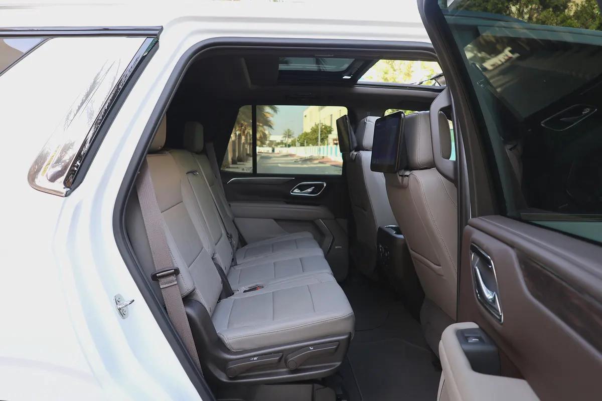 CHEVROLET TAHOE LT 4WD 5.3L V8 - GCC SPECS - UNDER WARRANTY / SERVICE 21-10-2027 - ACCIDENT FREE --17-17
