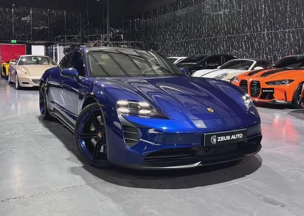 Porsche Taycan GTS 2023 GCC specs for 365,000.00 AED