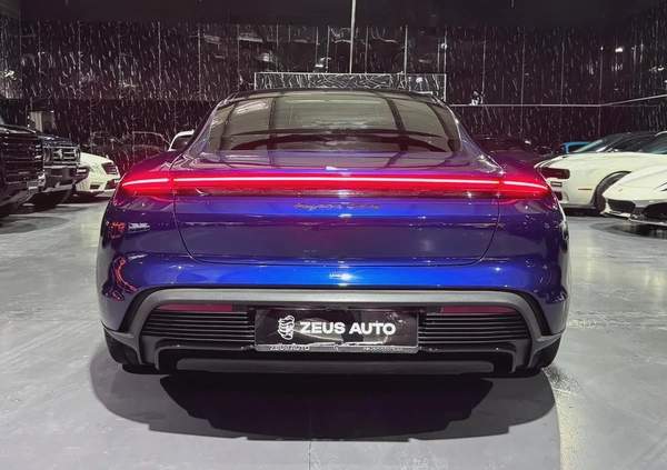 Porsche Taycan GTS 2023 GCC specs for 365,000.00 AED