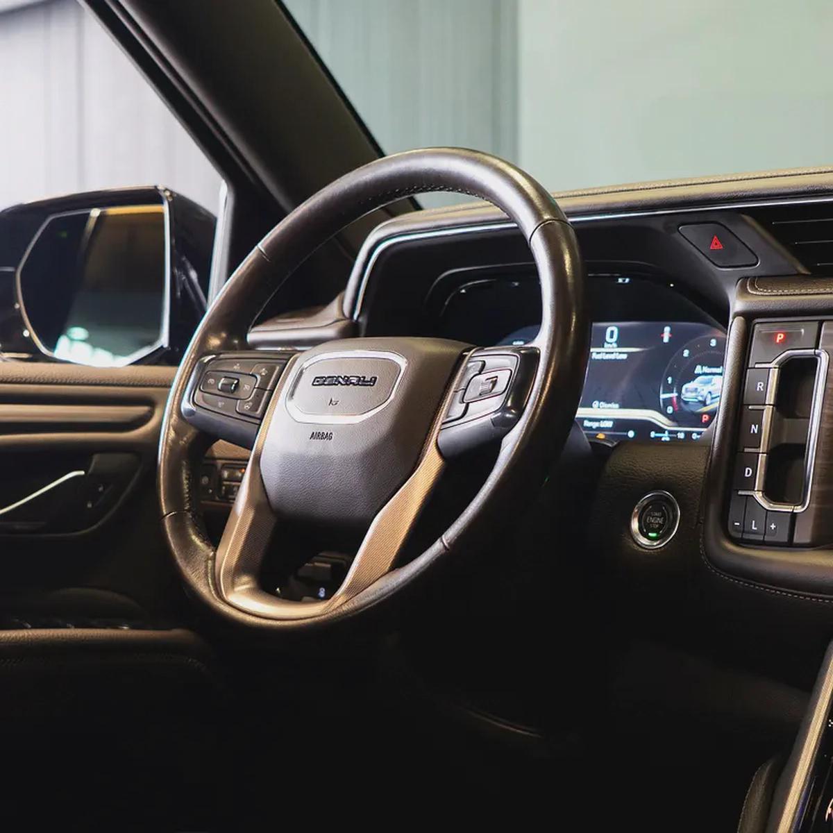 AED 4,407 pm • 0% Downpayment • GMC Yukon Denali • Agency Warranty-7-7