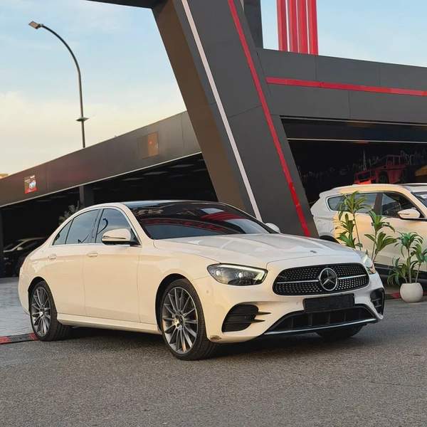 Mercedes E350 2021 | Korean Specs | Clean Title | 26K KM | White | مرسيدس E350 2021 وارد كوري كلين ت