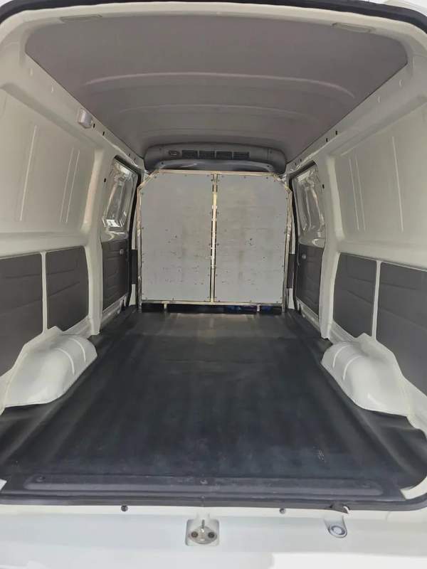 Victory Cargo Van l GCC Under Warranty / Full Service History From Agency