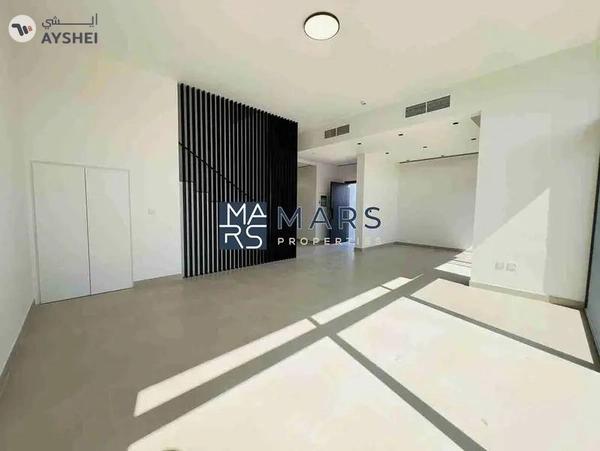 Luxury 4badroom villa available for rent:200K