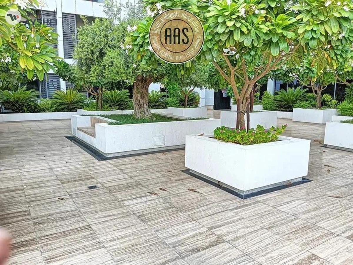 Close to metro stadium 1Bhk with Available in 62k-20-20