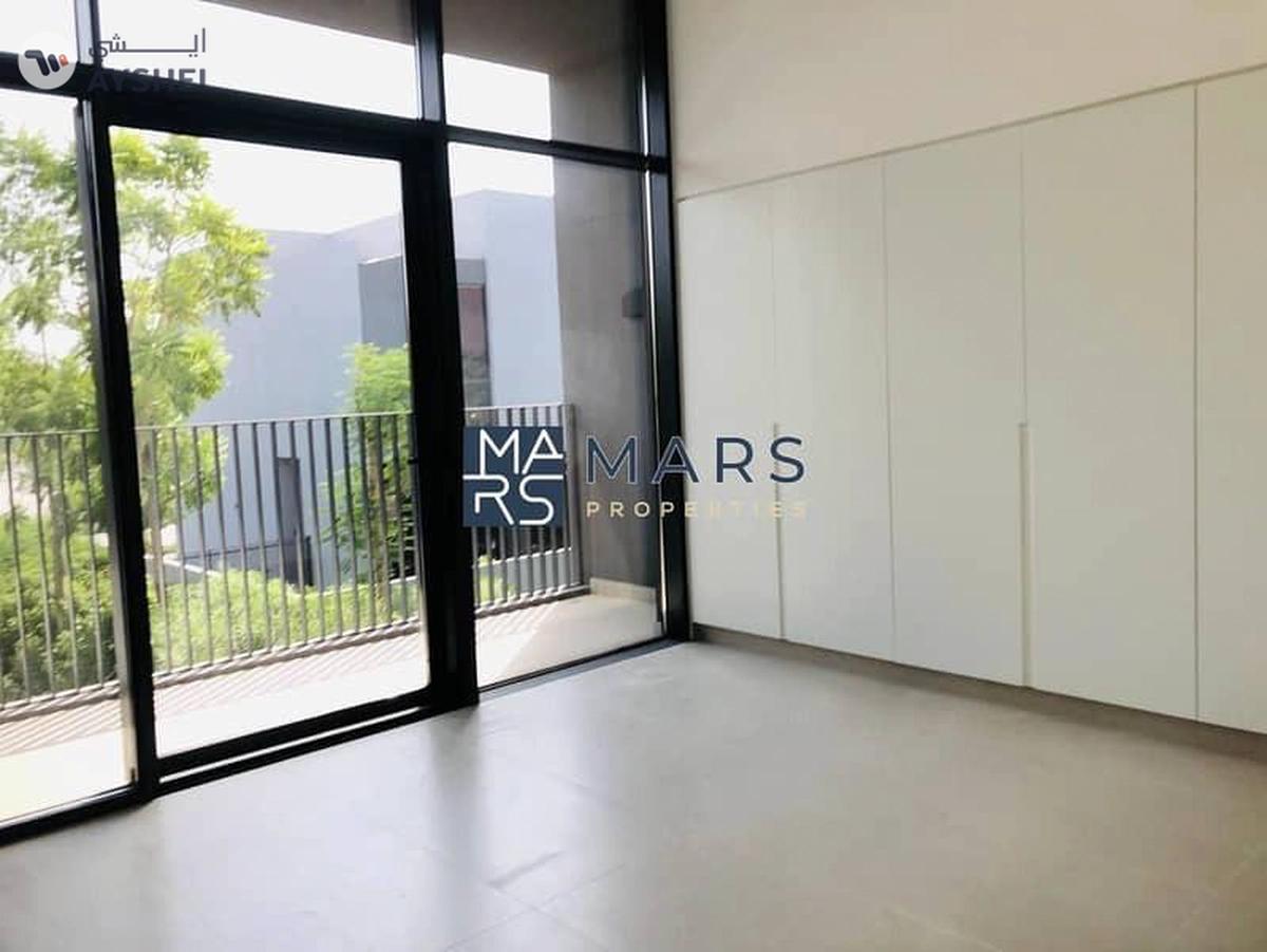 Luxury Villa | Modern Style | Ready frome the Devoloper | Brand New | Amazing Payment Plans-5-5