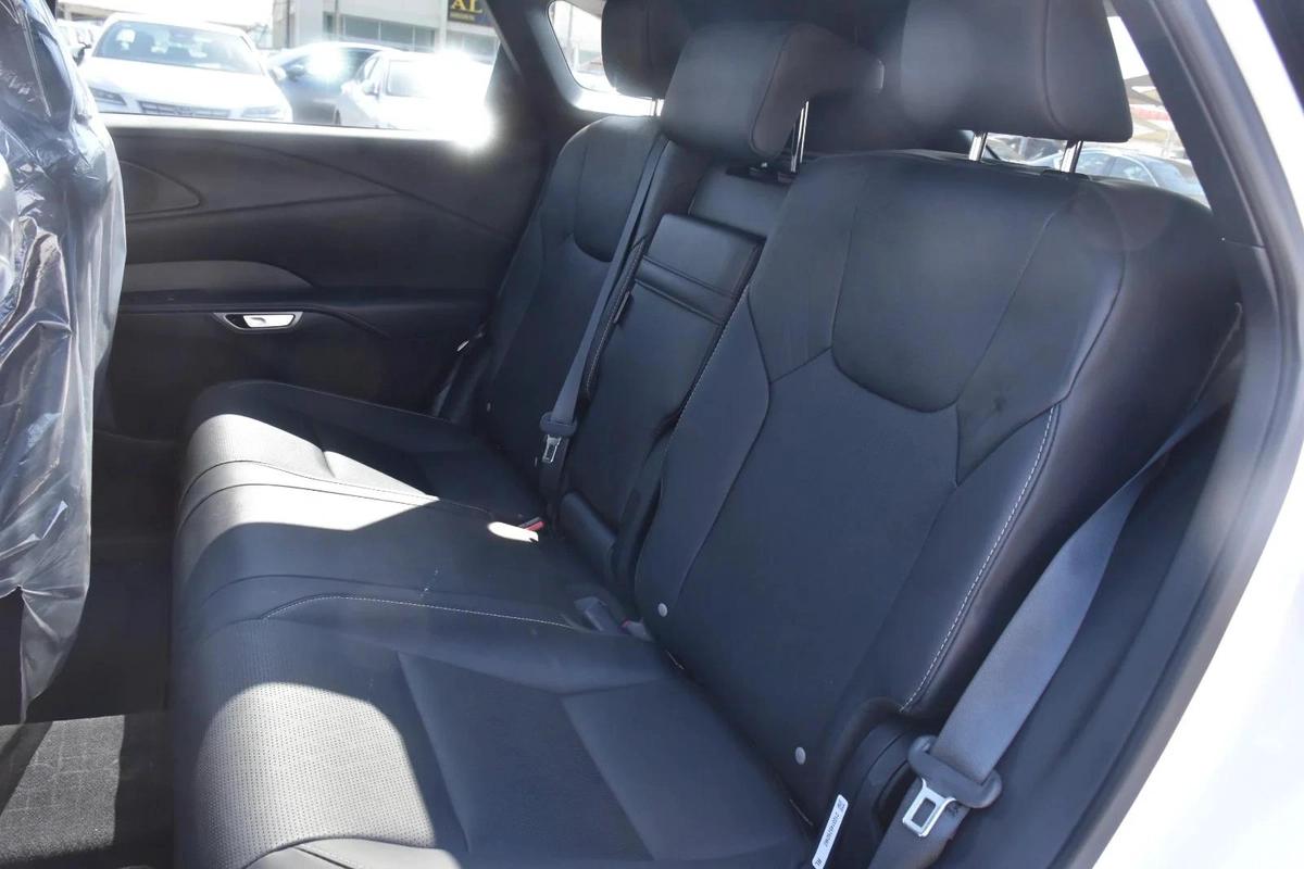 LEXUS RX350H AWD 2024 | WHITE-3-3